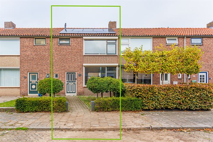 Frans Broosstraat 26 in Roosendaal