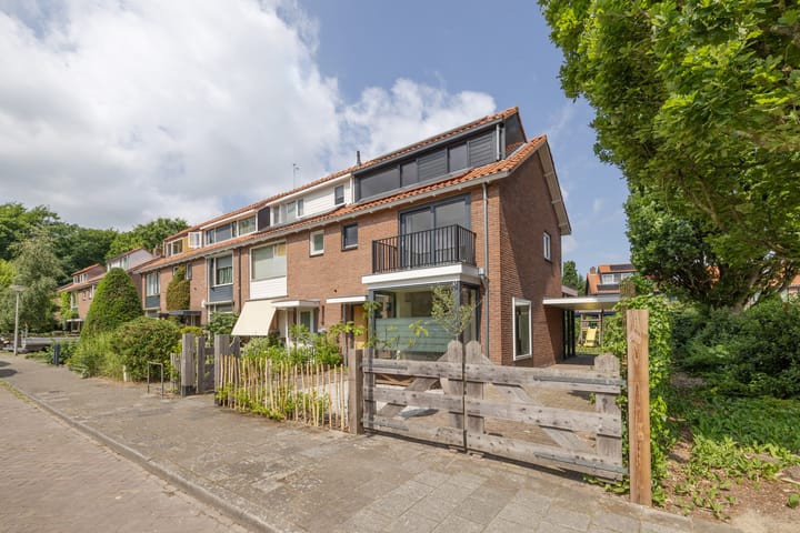 Frans Halsplantsoen 16 in Muiderberg