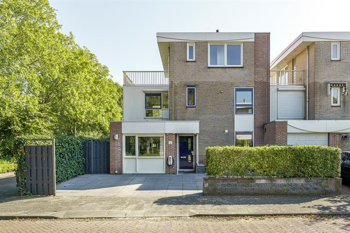 Frans ter Gastlaan 1 in Amstelveen