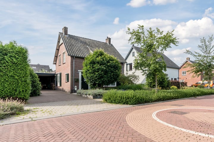 Frans van Nunenstraat 19 in Steensel