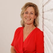 Foto van Frederiek Veld, Officemanager bij Roozeboom Makelaardij & Taxaties B.V.