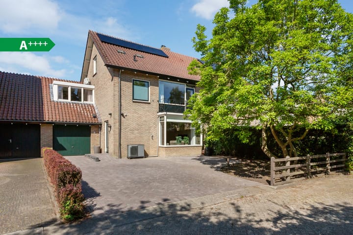 Foto van woning Frederik Hendriklaan 5, Woerden