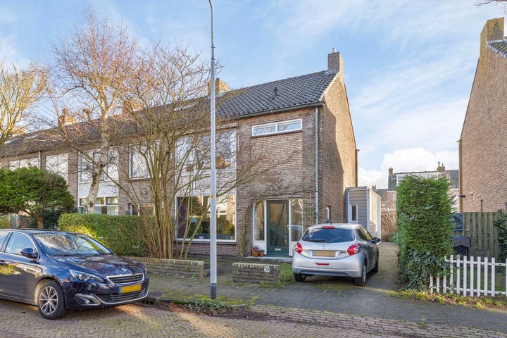 Frederik Hendriklaan 58 in Voorschoten