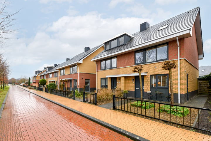 Frederik Hendriklaan 66 in Heerenveen