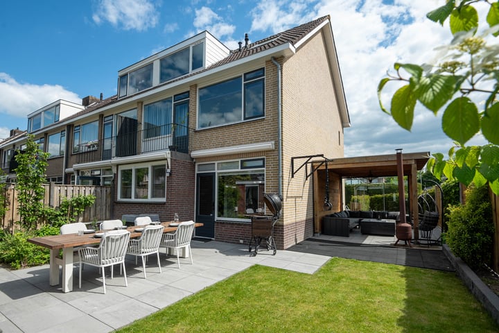 Photo of property Frederik Hendrikstraat 15, Vianen