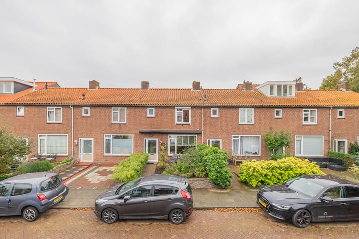 Photo of property Frederik van Eedenlaan 19, Hillegom