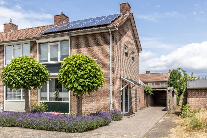 Frederikstraat 2 in Hoensbroek