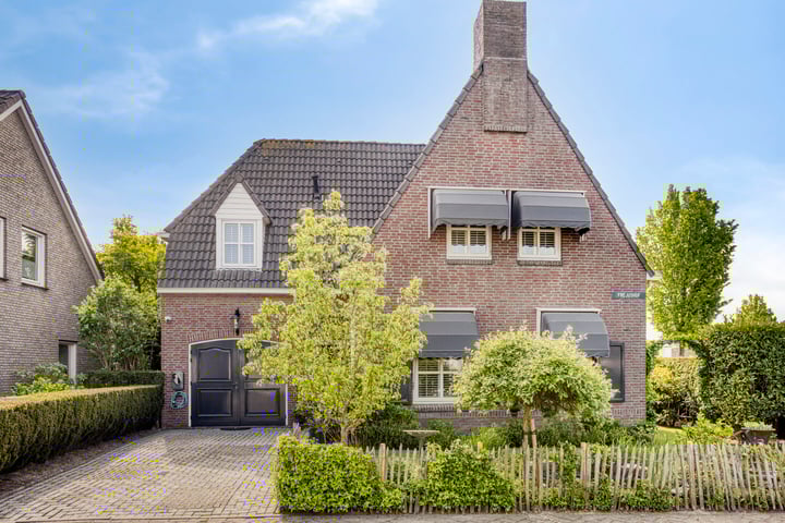 Fréjushof 8 in Eindhoven