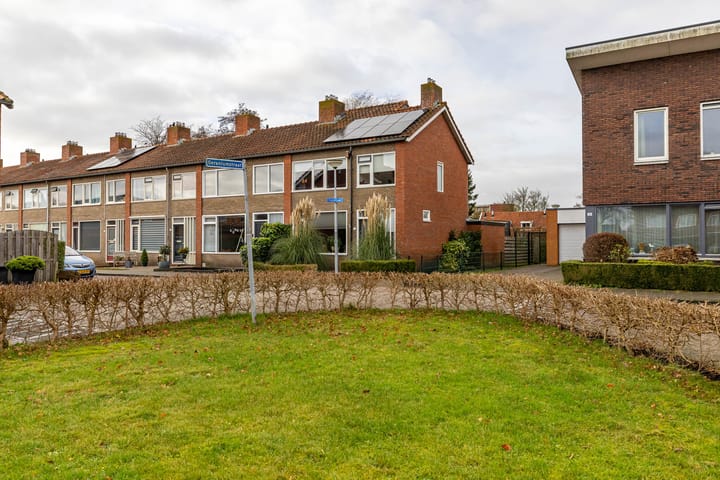 Photo of property Fresiastraat 22, Sappemeer