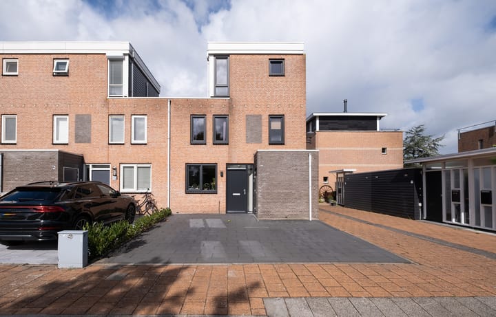 Photo of property Frida Katzland 10, Heerhugowaard