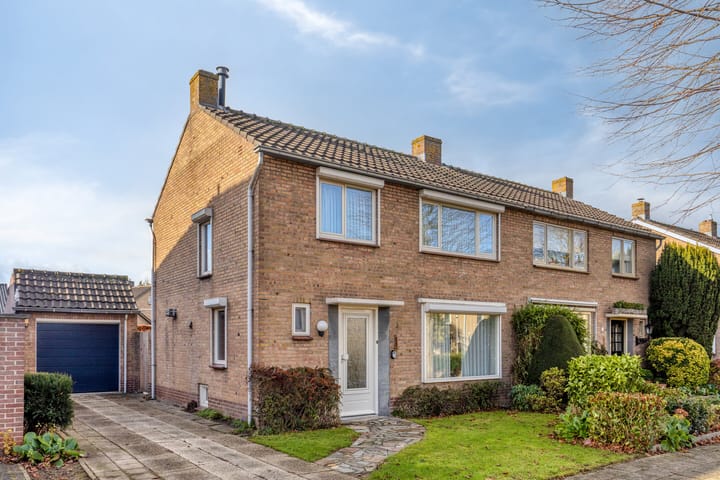Photo of property Frisostraat 3, Hulst