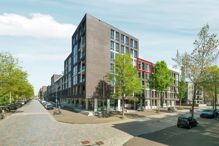 Fritz Dietrich Kahlenbergstraat 109 in Amsterdam