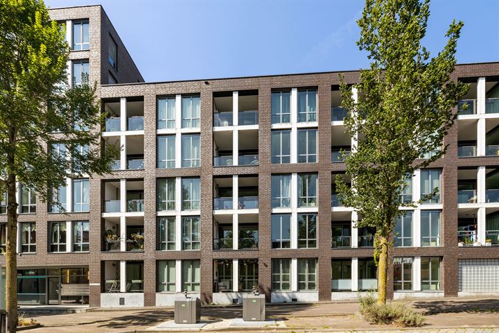 Photo of property Fritz Dietrich Kahlenbergstraat 69, Amsterdam