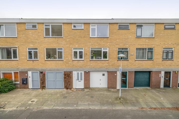 Fruinplantsoen 53 in Utrecht photo