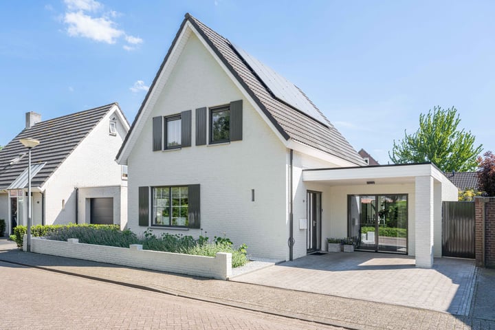 Fuutlaan 46 in Baarle-Nassau