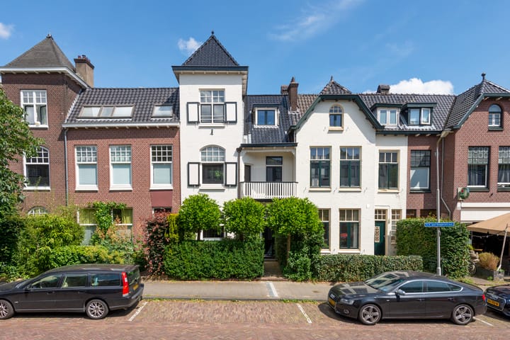 G.A. van Nispenstraat 8 in Arnhem