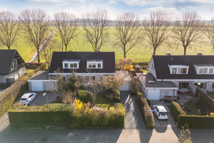 Photo of property G A Wumkesstrjitte 12, Franeker