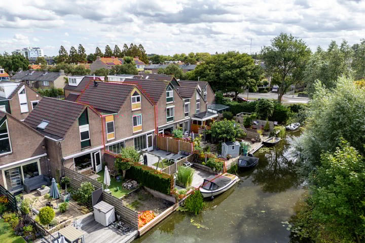 G.B. de Vroomenstraat 52 in Sassenheim