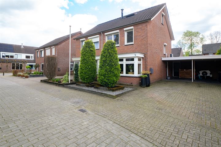 G.B. Stegemanstraat 7 in Vriezenveen