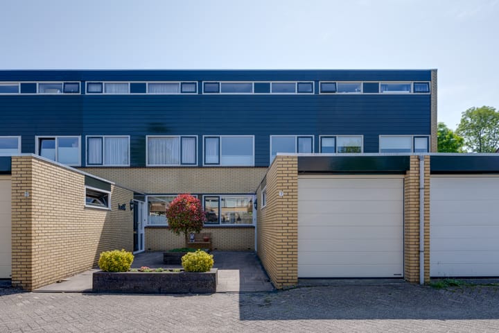G. Leegwaterhof 7 in Purmerend
