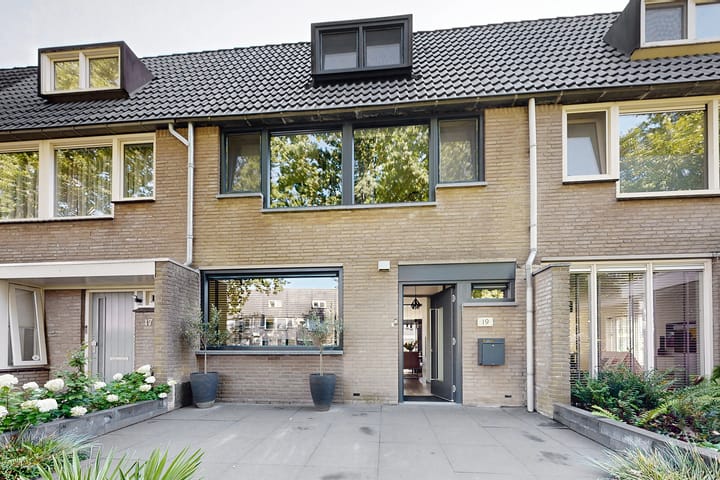 Gaasbeek 19 in Zevenbergen photo