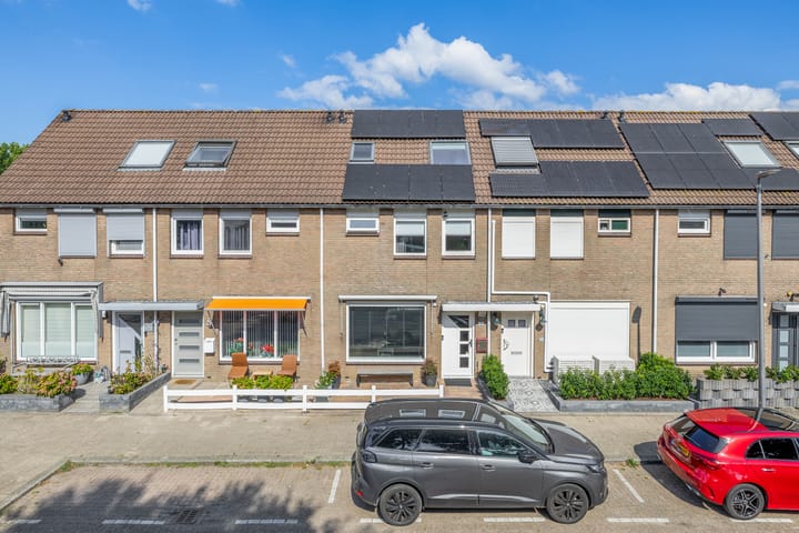Gaastmeer 26 in Rotterdam photo