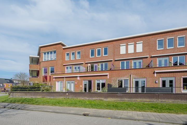 Galerijmuur 32 in Houten