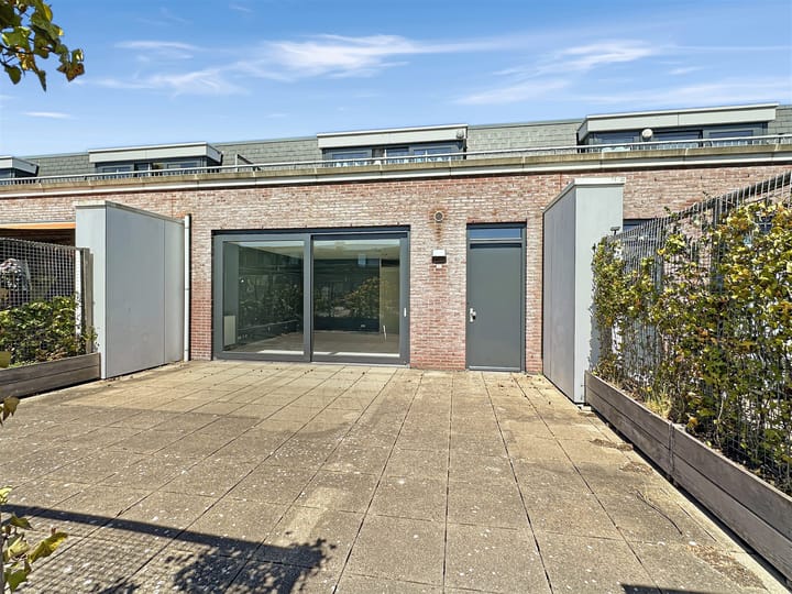 Ganzenveer 17 in Heemskerk photo
