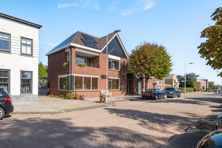 Gasthuislaan 18 in 's-Gravenzande Foto