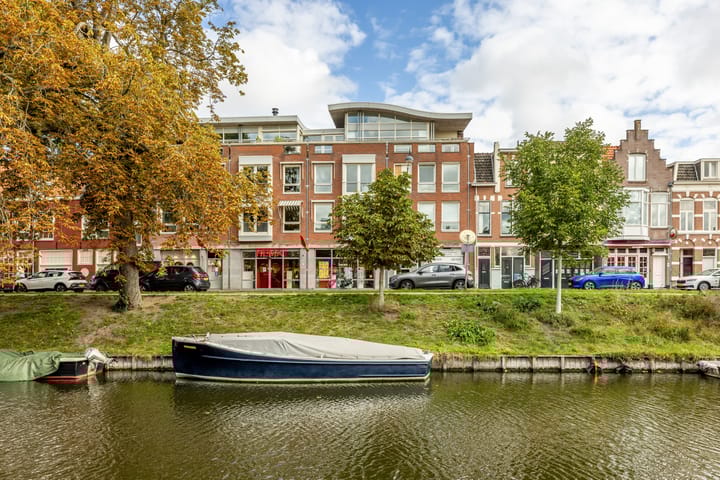 Gasthuisvest 9 in Haarlem photo