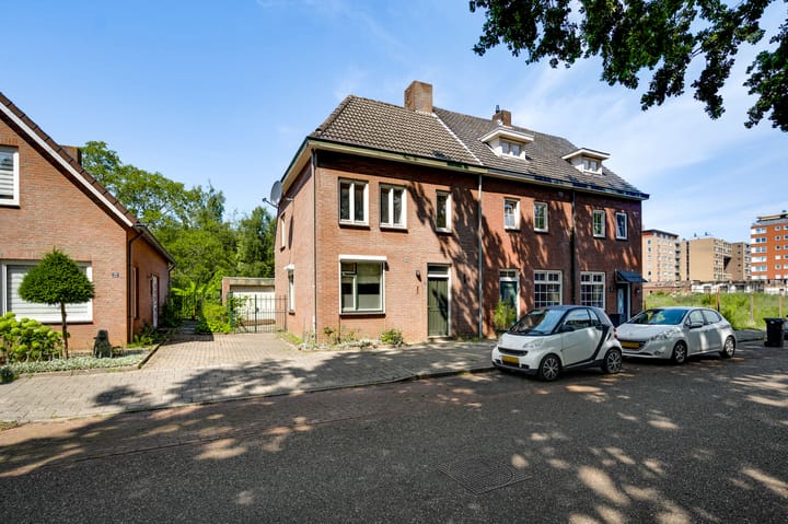 Gebroek 18 in Roermond photo