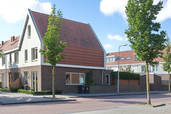 Gedempte Tankgracht 9 in 's-Gravenzande foto