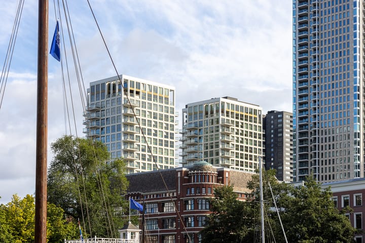 Gedempte Zalmhaven 380 in Rotterdam