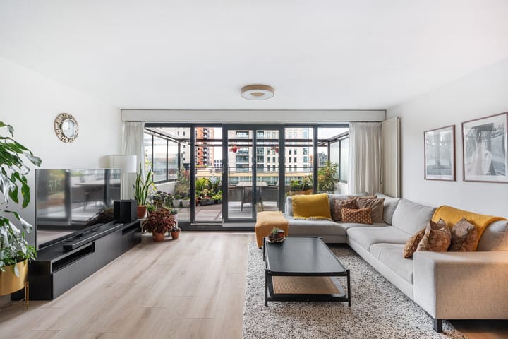 Gedempte Zalmhaven 801 in Rotterdam