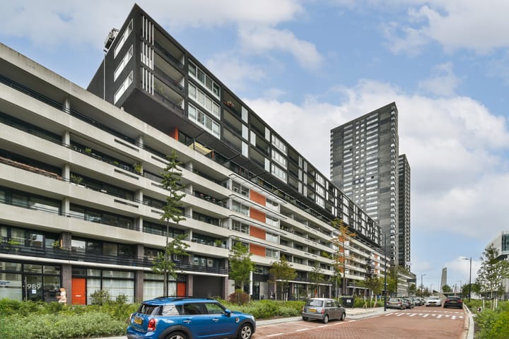 Gedempte Zalmhaven 945 in Rotterdam