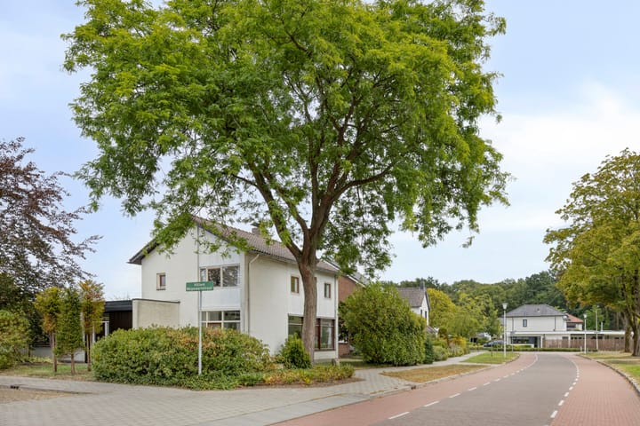 Photo of property Geert van Woustraat 33, Denekamp