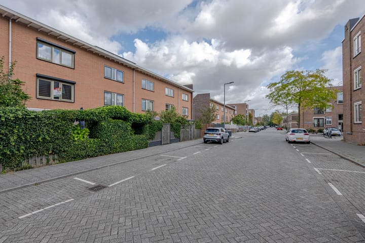 Geertruidenbergstraat 69 in Rotterdam Foto