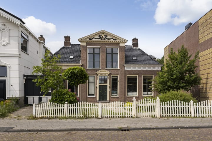 Geeuwkade 15 in Sneek