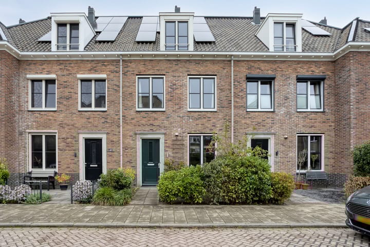 Photo of property Gelderse Roos 44, Scherpenzeel