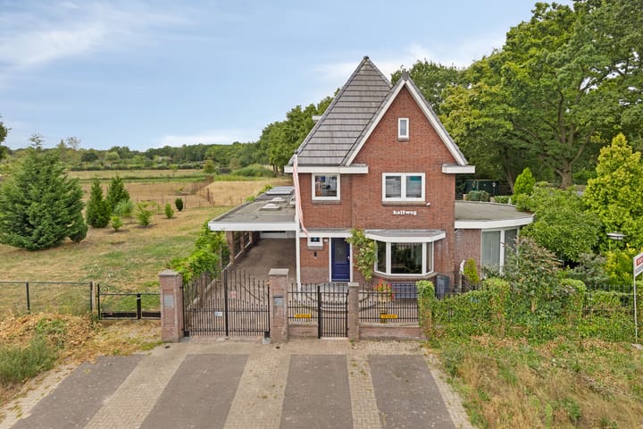 Photo of property Geldropseweg 442, Eindhoven
