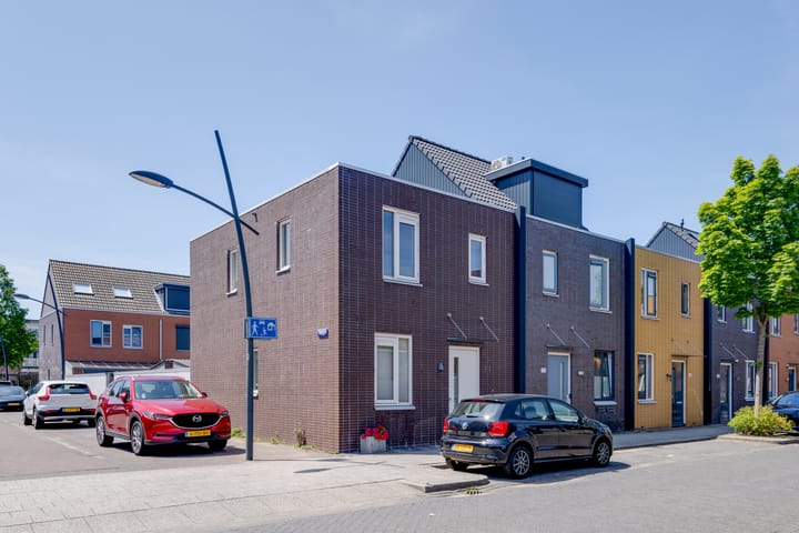 Gele Ring 214 in Assendelft