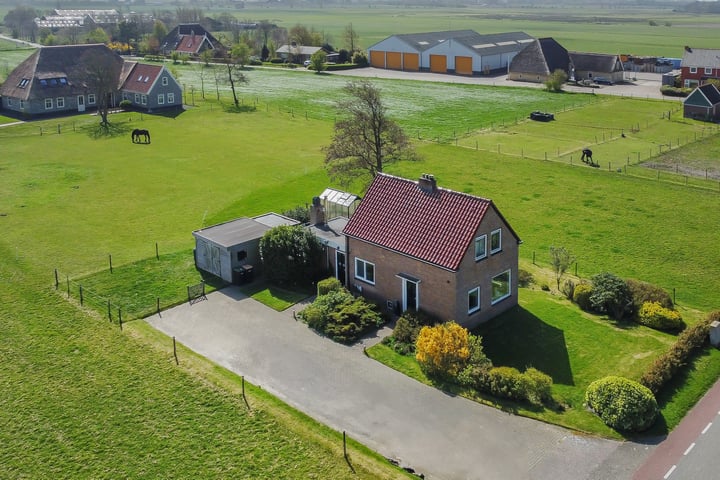 Gemeenelandsweg 41 in Hippolytushoef photo