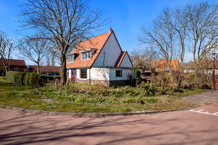 Photo of property Gemeenelandsweg 96, Den Oever