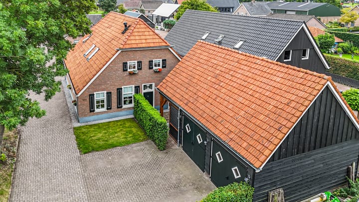 Gemeenteweg 274 in Staphorst photo