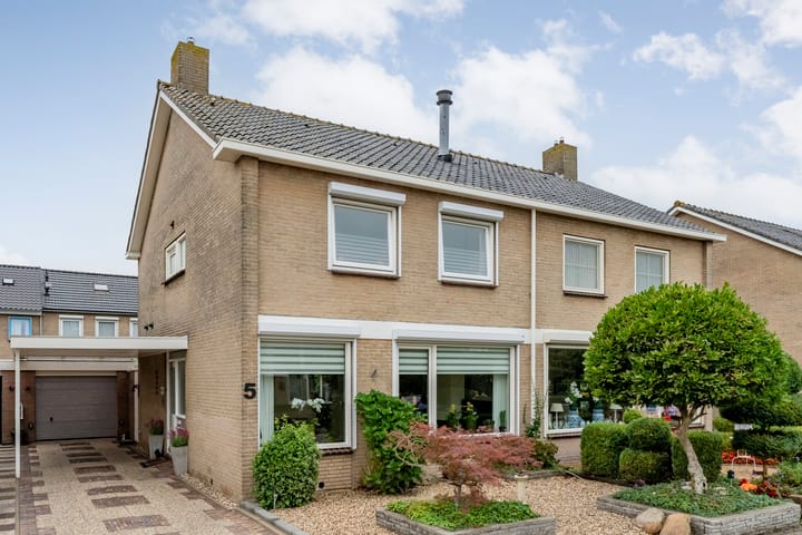 Generaal Eisenhowerlaan 5 in Staphorst