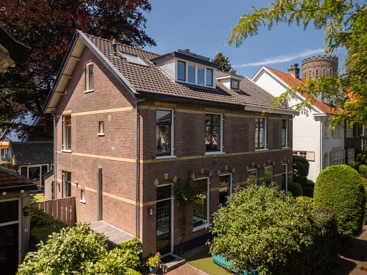 Photo of property Generaal Karel van der Heijdenlaan 7, Baarn