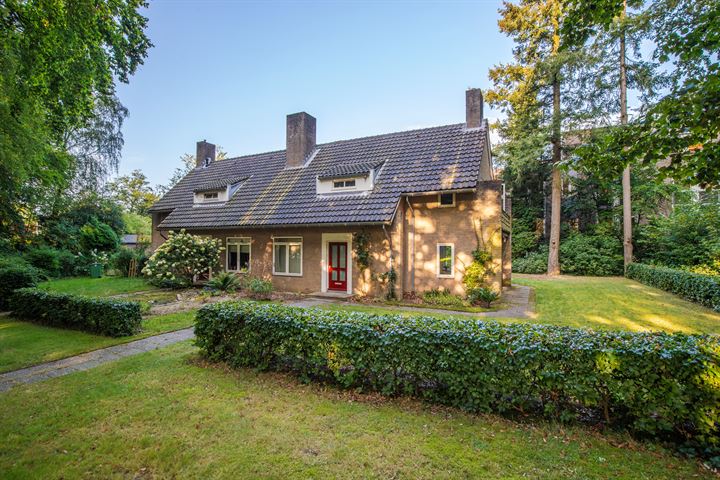 Photo of property Generaal Urquhartlaan 12, Oosterbeek