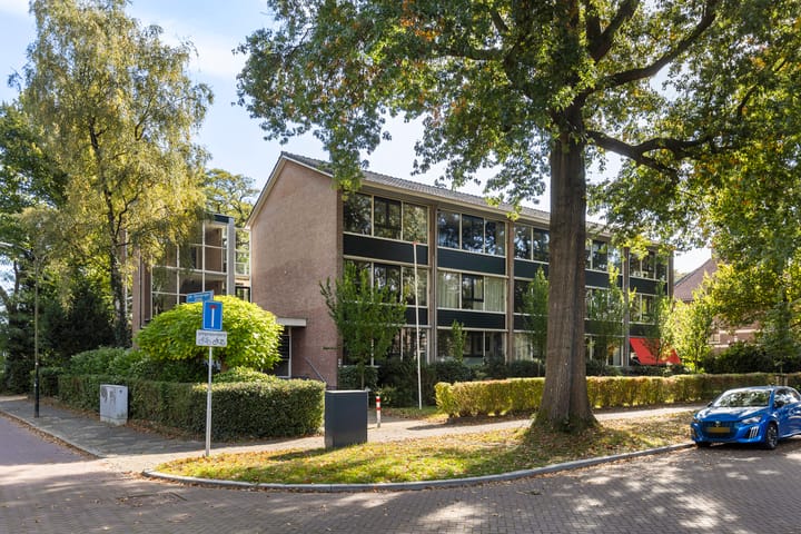 Generaal Van Heutszlaan 66 in Apeldoorn