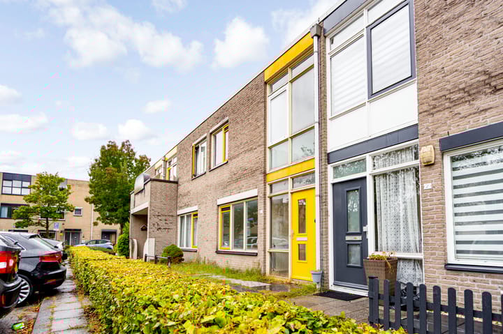 Genèvestraat 5 dans Almere photo