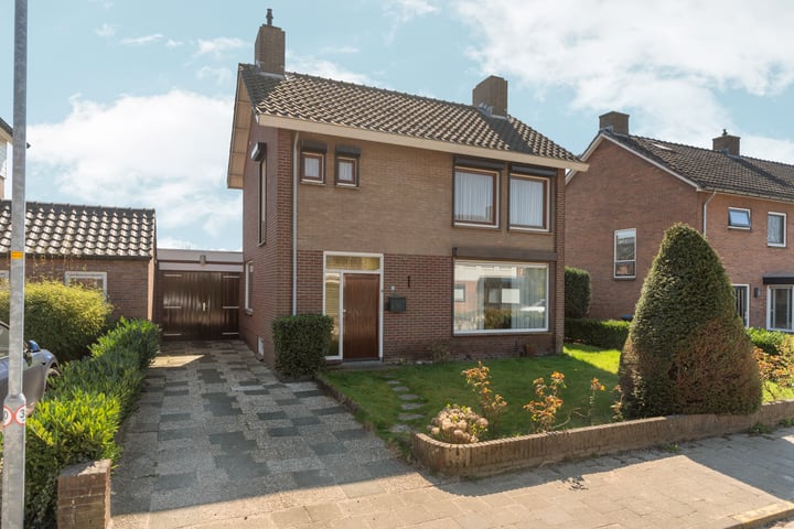 Photo of property Gennepskamp 14, Zevenaar